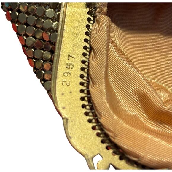 Whiting & Davis gold mesh kiss lock coin purse vintage 1920’s flapper bag clutch - Picture 6 of 8
